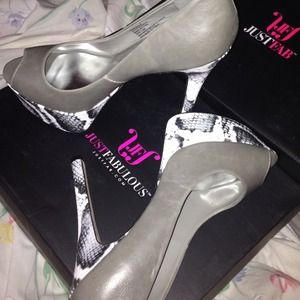 7.5 just fab heels