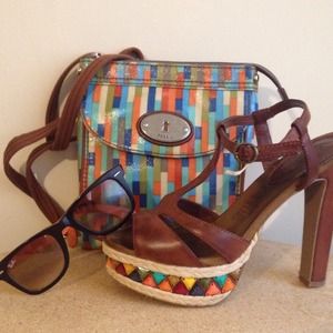 Cross body bag with shoes
