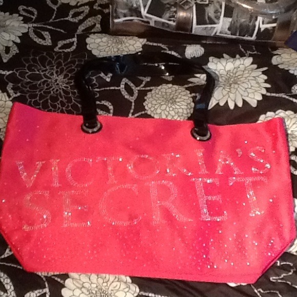 VS sparkle tote!