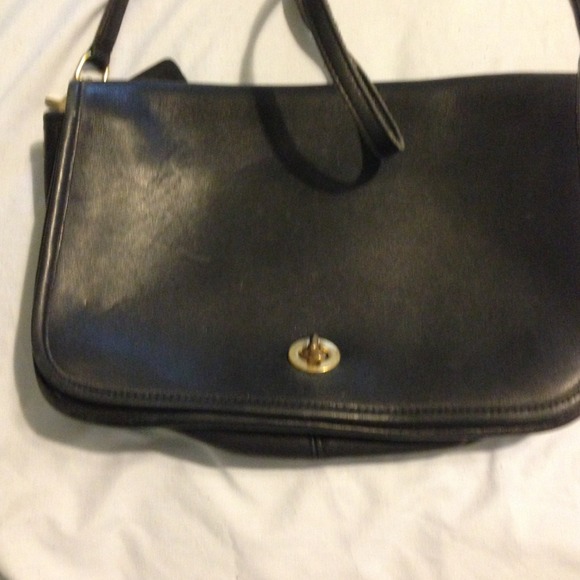 Coach purse - Picture 1 of 3
