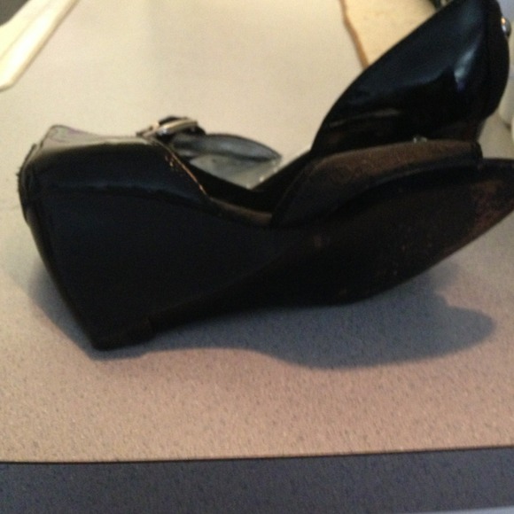 BCBG Girls Patent Leather Wedge Heels - Picture 4 of 4
