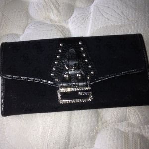 Guess wallet.