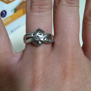 Zales ring size 6 in great condition! RESERVED