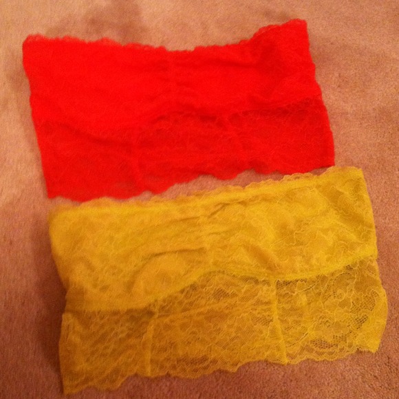 (HOLD tmtime3911) American eagle lace bralettes