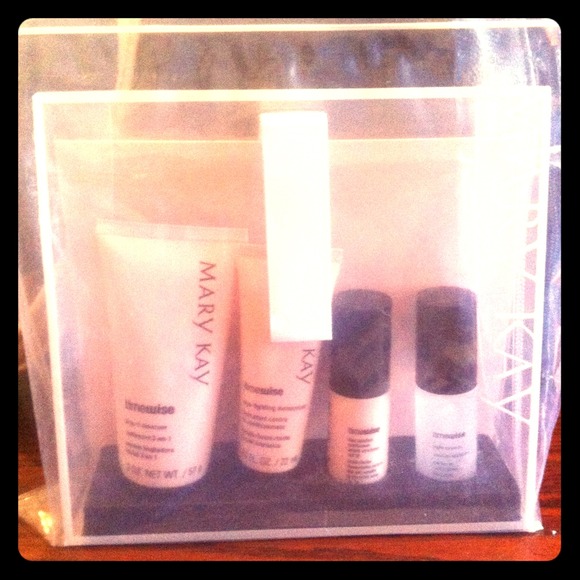 Tw kit for dry, oily and sensitive skin