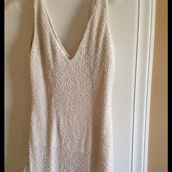 Beautiful All White Pearl Sheath WeddingGown!