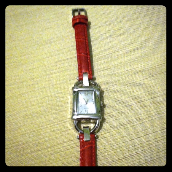 Sold🚨💰Red&silver watch