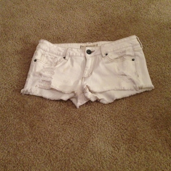 White BullHeadBlack shorts