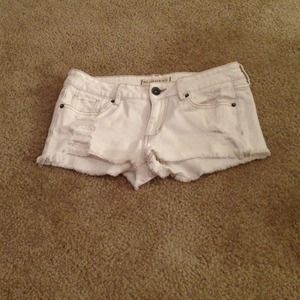 White BullHeadBlack shorts