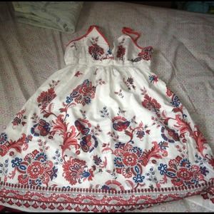 A dress. It has a little rip.