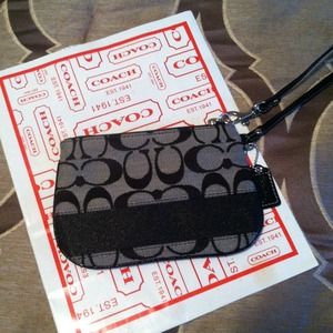 Coach wallet/clutch