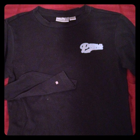 Puma long sleeve navy crew neck shirt size m