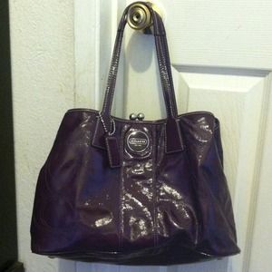 PURPLE LEATHER COACH BAG