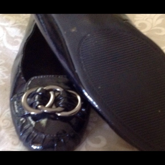 SOLD.  Size 10 wide black leather dress shoes