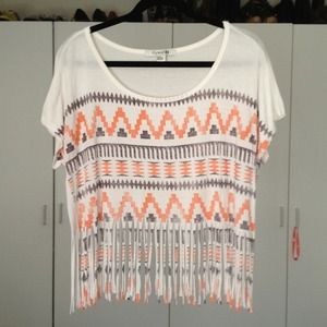 ❌SOLD❌Tribal Print Fringe Tee