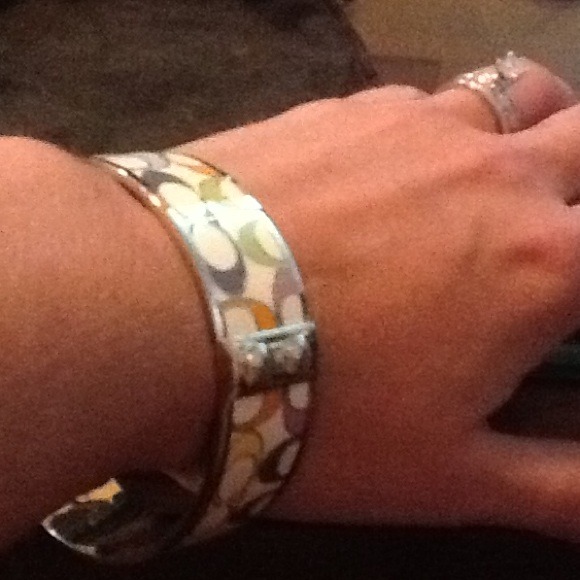 Coach bangle - Picture 2 of 3