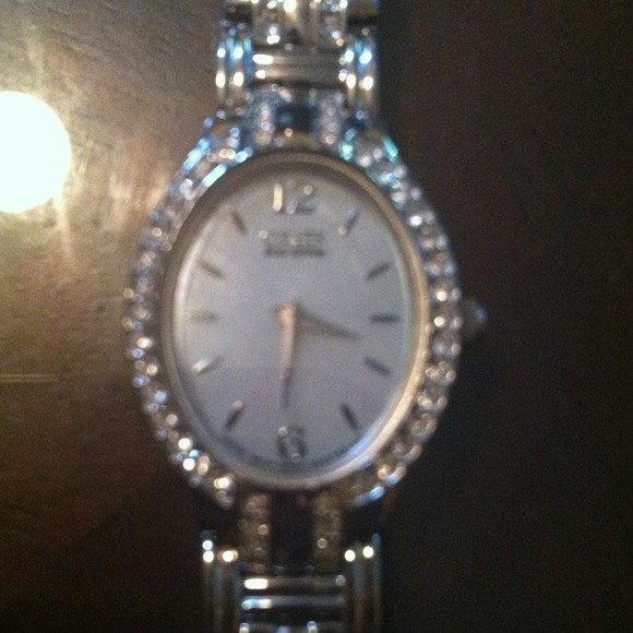 Citizen EcoDrive watch - Picture 3 of 3