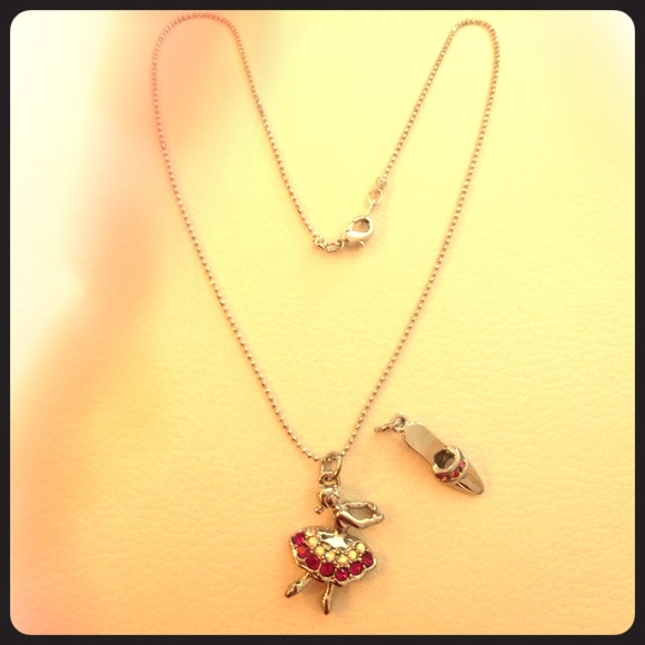 Ballerina necklace + free pendant!