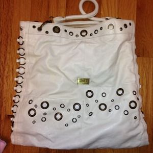SOLD White dolce and gabbana handbag