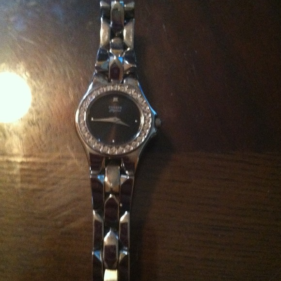 Citizen EcoDrive watch - Picture 1 of 4