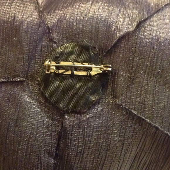 NWOT 6" Purple Lapel Flower w/ Rhinestones - Picture 2 of 4