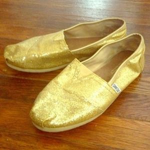 Glitter Gold TOMS!!