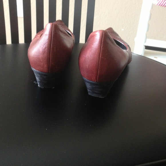 REDUCED Luca Stefani brown 2 inch heels - Picture 4 of 4