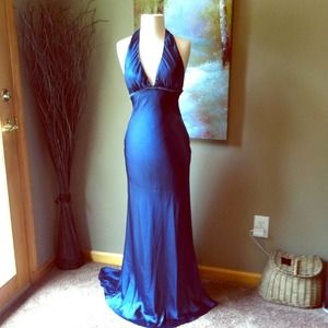 Beautiful sapphire blue evening gown!