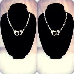 Cuffed necklace