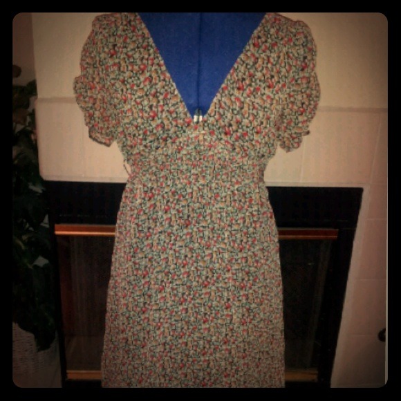 H&M floral low cut Dress!