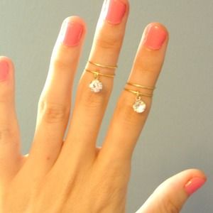Set of 2 gold crystal midi knuckle rings