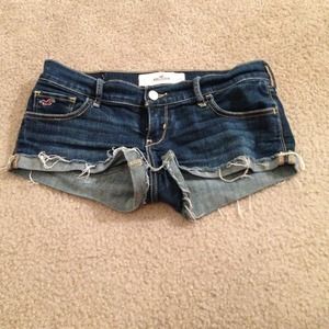 Dark wash Hollister jean shorts