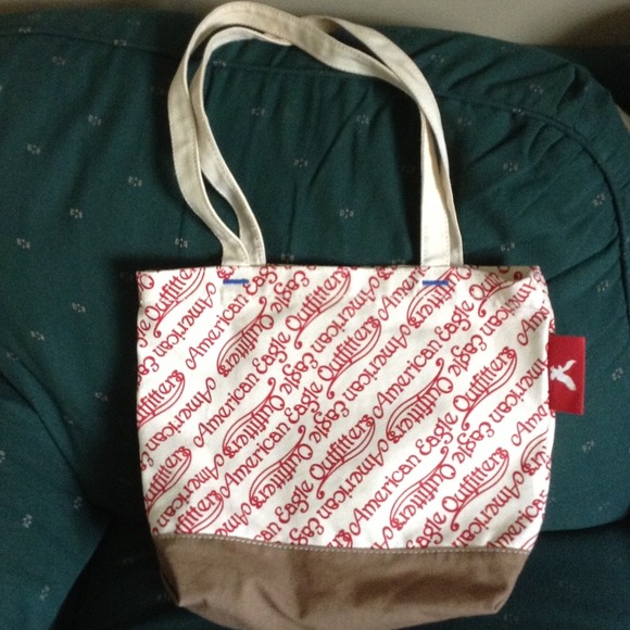 American Eagle Outfitters shoulder bag