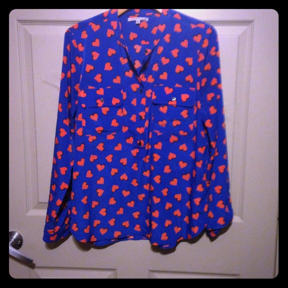 Gap gorgeous half button up top