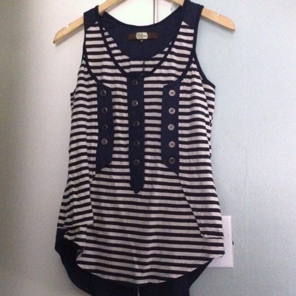 Beautiful Striped Top💋