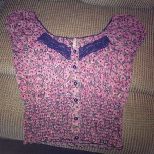 Cute navy blue with pink rose top price reduction