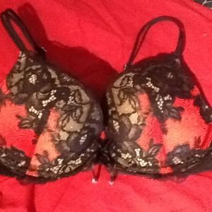 VS Very Sexy Seduction push up