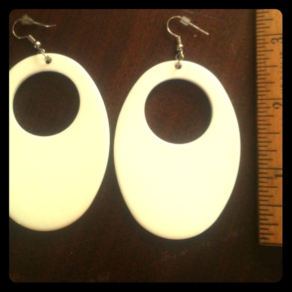 Retro oval earrings