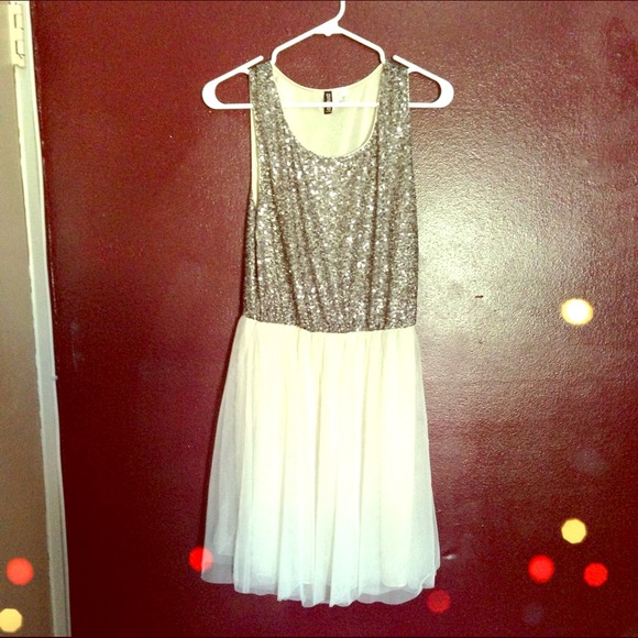Bundle!H&M Sparkle Dress and Black and White Dress