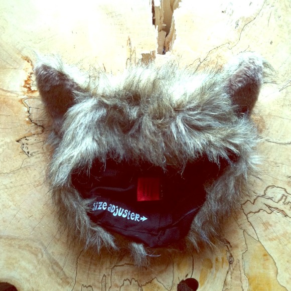 ??❌❌❌wolf hat