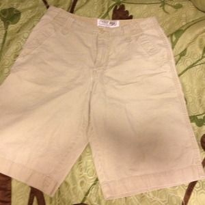 Men's tan shorts