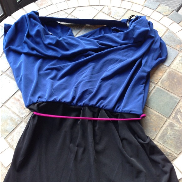 ⏰24HourSale!⏰🎉Host Pick🎉Laundry colorblock dress - Picture 3 of 4