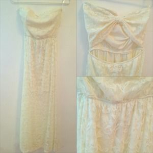 RESERVED  @ninaaxo NWT strapless lace long dress