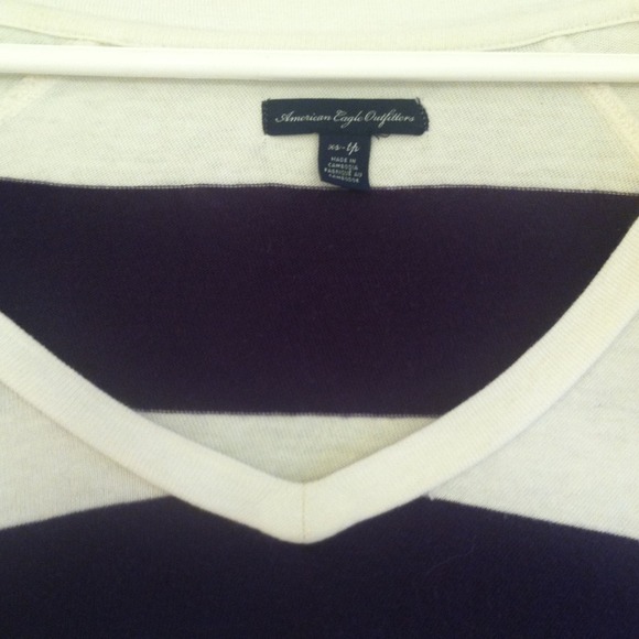 American Eagle Dark Purple Striped Long Sleeve - Picture 4 of 4