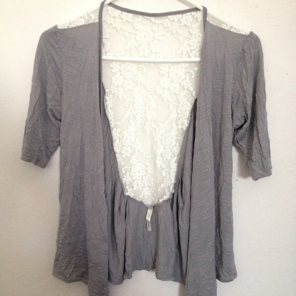 ❌SOLD❌Grey lace cover up
