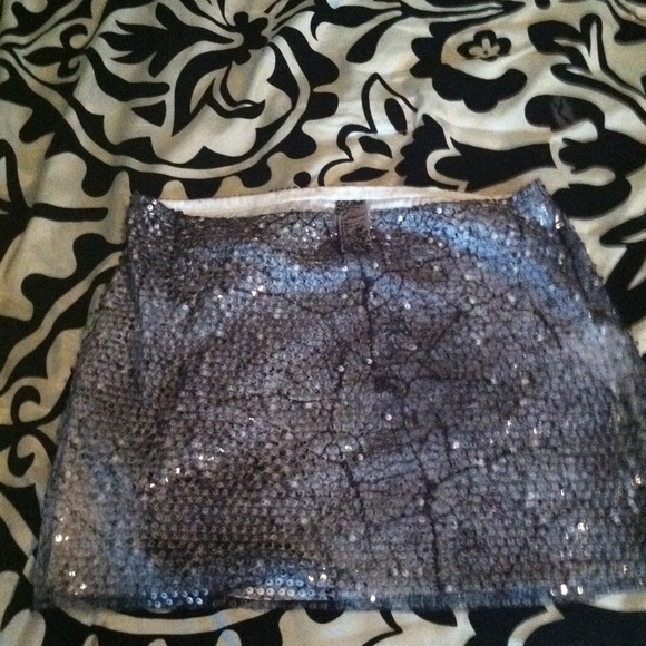 Small sequence mini skirt