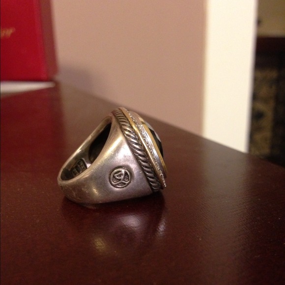 SOLD! David Yurman Ring - Picture 2 of 4