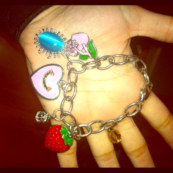 Juicy couture charm bracelet