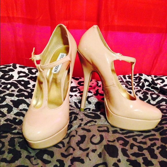 🔃Trade✔️Steve Madden T-Strap