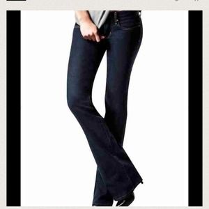 Sold in bundle!!! GAP 1969 Curvy fit!